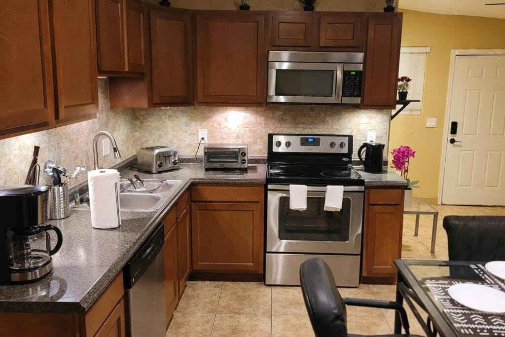 3 Bedroom, 2 Bath Whole House, Asu, Tempe, Scottsdale On Light Rail Mesa Exterior foto
